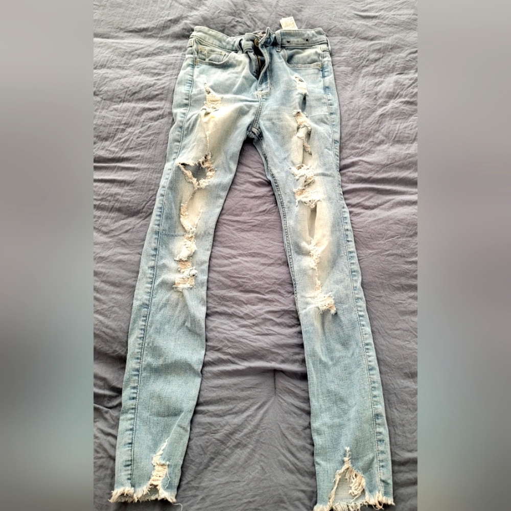 Hollister Destroyed Light Wash Raw Hem High Rise Super Skinny Jeans Sz 28/30